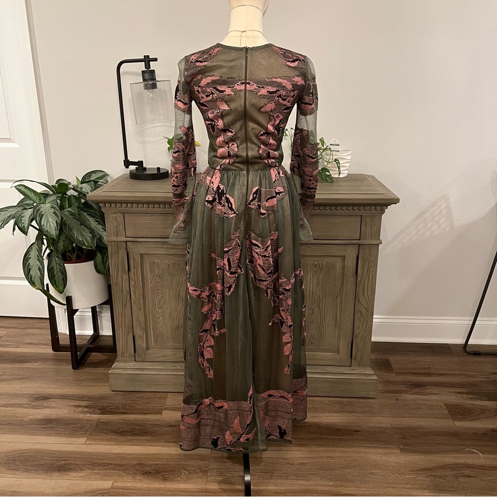 NWT Kukhareva London Millie Ball Gown Long Sleeve UK 8 US 4 - Picture 13 of 16